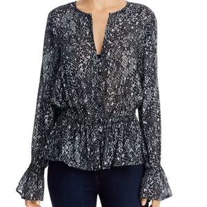 Bella Dahl Long Sleeve Snakeskin Shirt Size S